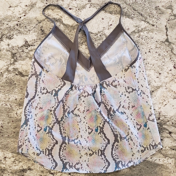Betsey Johnson Racerback Tank Top Snakeskin Small - Picture 2 of 4